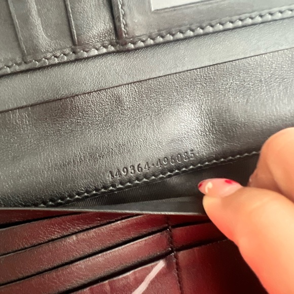 Super Sale! MircoGuccissima Leather Flap Wallet💰 - Picture 11 of 16